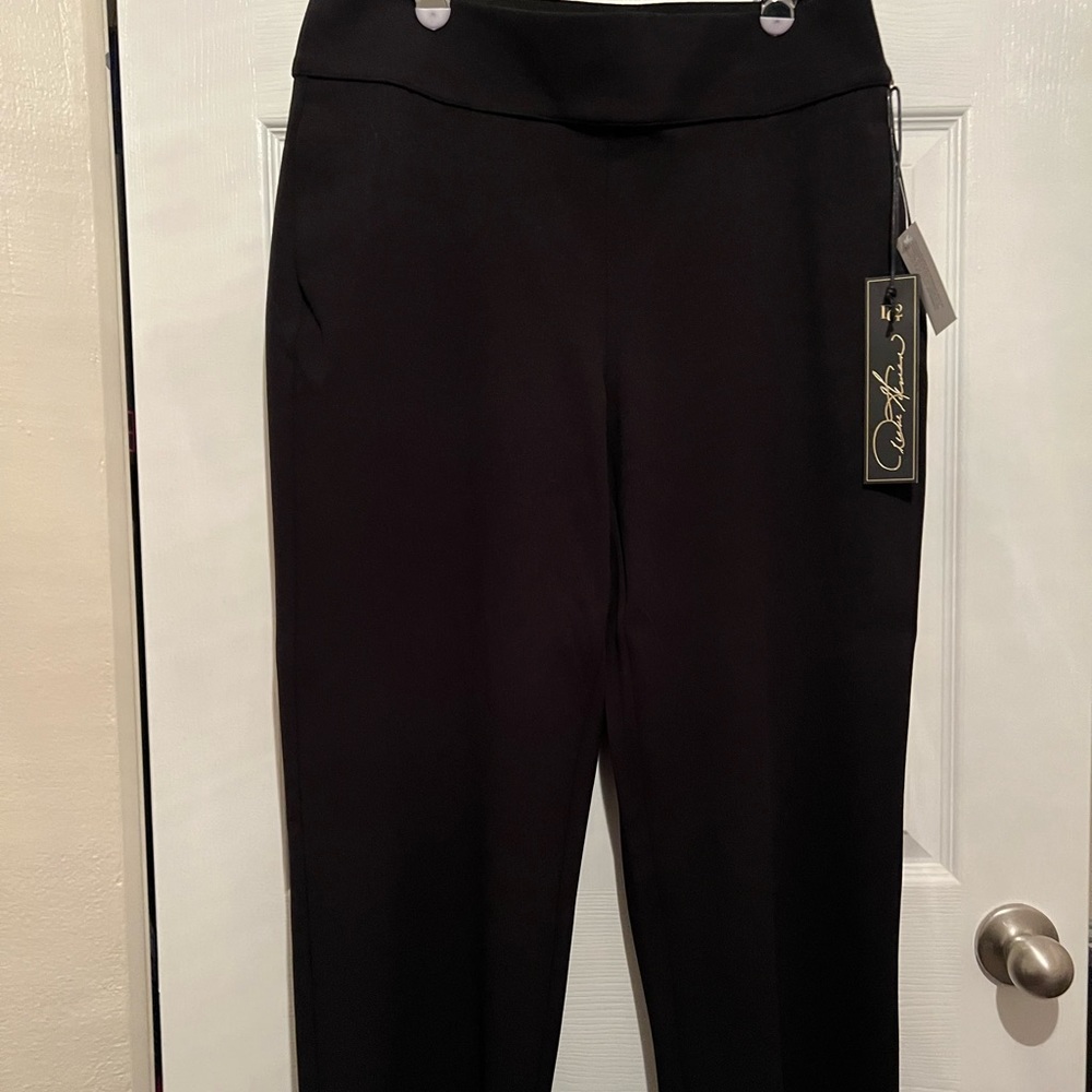 Diane Gilman Black pull on trouser pant.  Size large=14 new with tags